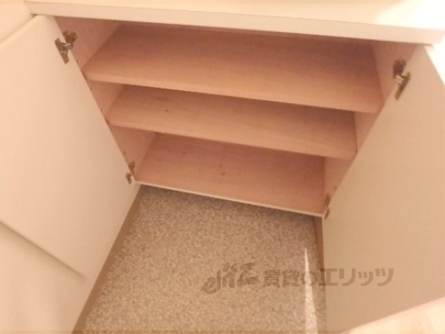 収納　下駄箱