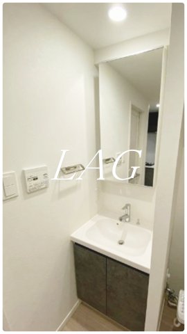 洗面設備　独立洗面台です。