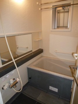 バス・シャワールーム　バス※別部屋参考写真
