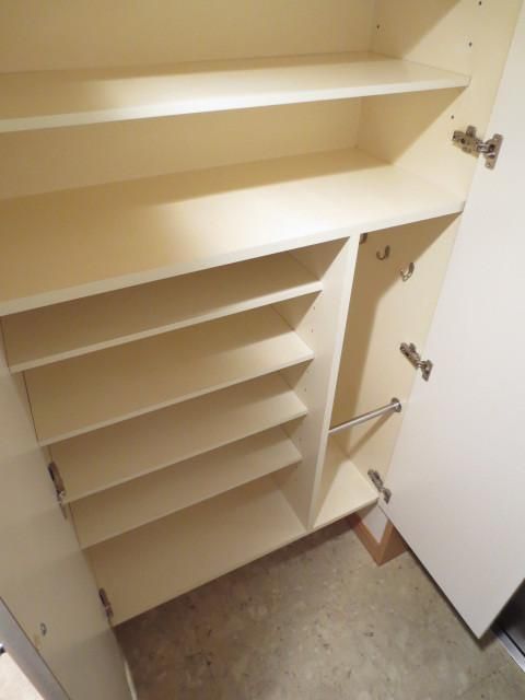 玄関　☆下駄箱☆