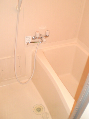 バス・シャワールーム　☆キレイな浴室です♪☆
