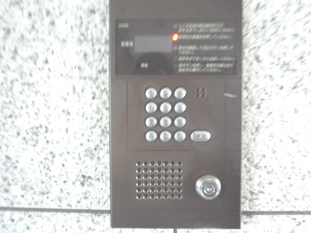 セキュリティ　オートロックがあって安全ですね！