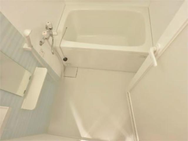 バス・シャワールーム　バスルーム