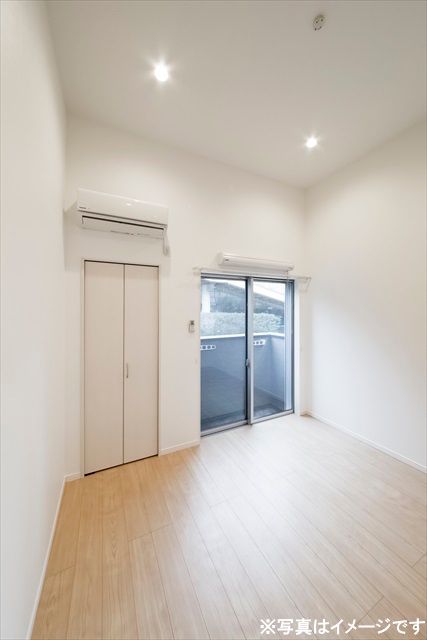 居室・リビング　同棟別室イメージ画像