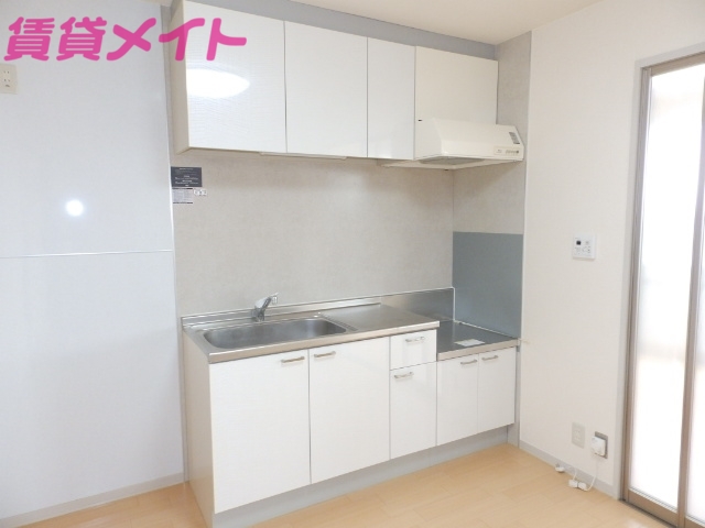 キッチン　同型参考写真