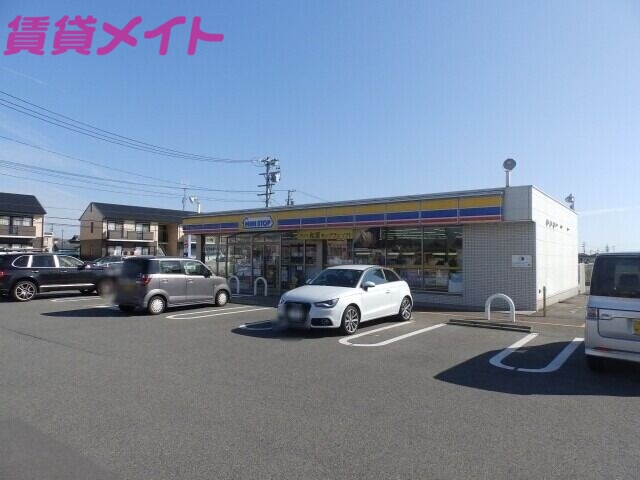 コンビニ　ミニストップ鈴鹿野町店（コンビニ）まで430m