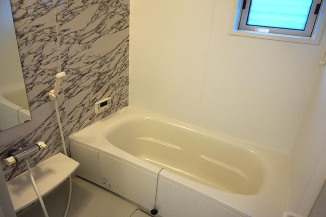 バス・シャワールーム　浴室