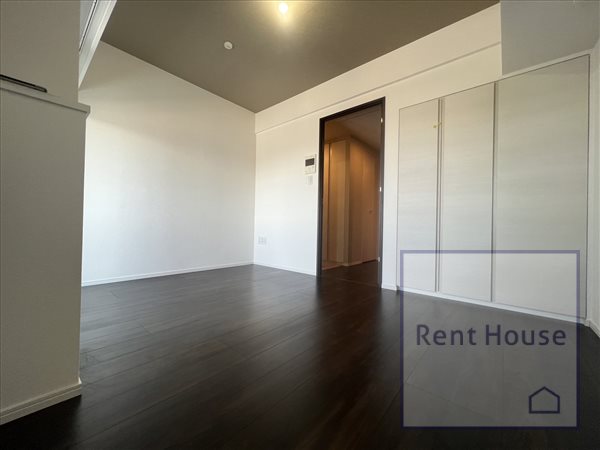 居室・リビング　別号室の参考写真となります