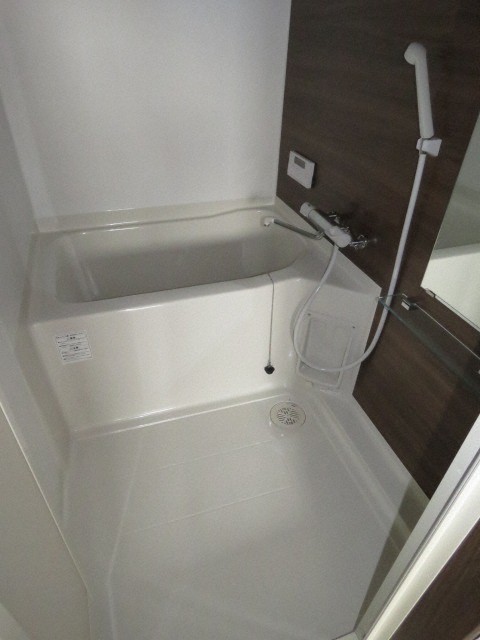 バス・シャワールーム　きれいなお風呂で快適バスタイム♪