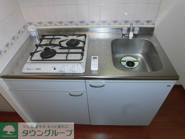 キッチン　システムキッチン（2口ガスコンロ）