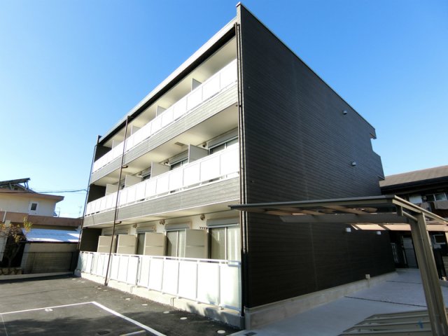 建物外観　外観は落ち着いています