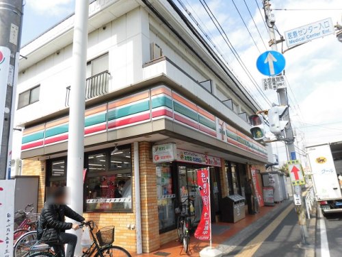 コンビニ　セブンイレブン 浦安当代島店（コンビニ）まで335m