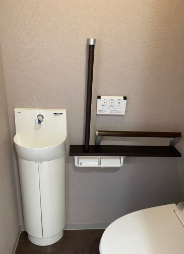 トイレ　コンパクトで使いやすいトイレです