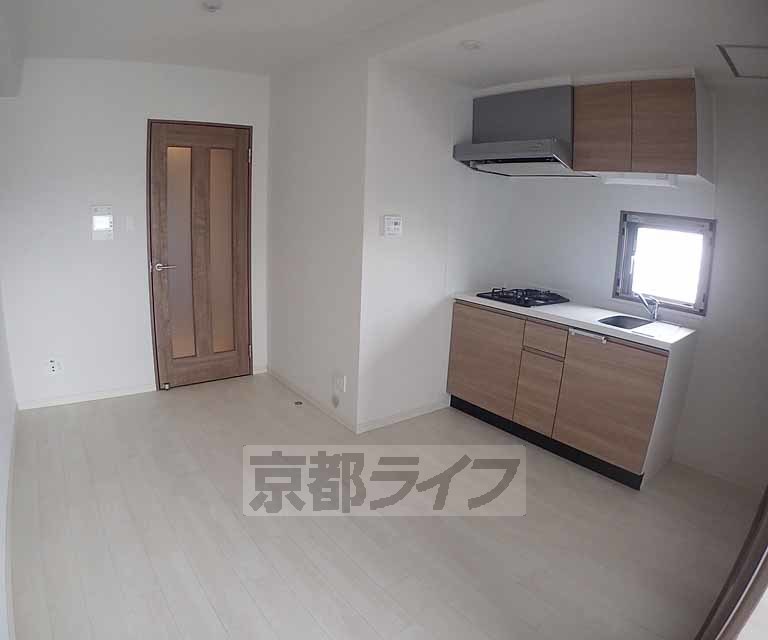 居室・リビング　すっきりとしたお部屋です。