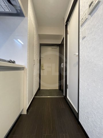 玄関　フォーリアライズ難波フィデル　玄関