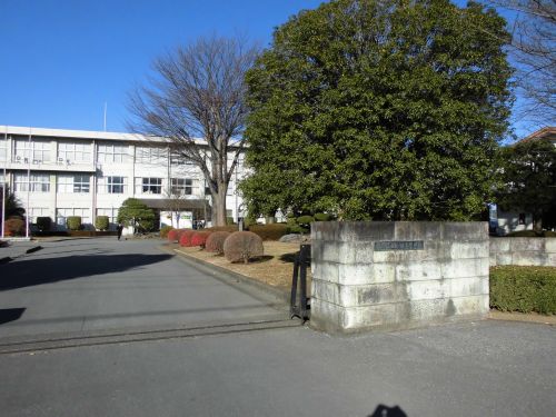 高校・高専　栃木県立鹿沼高等学校（高校・高専）まで736m