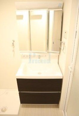 洗面設備　うれしい独立洗面台☆