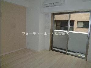 居室・リビング　別号室参考写真