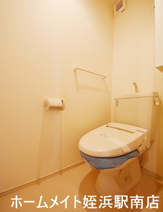 トイレ　★嬉しい、ウォシュレット付き♪★