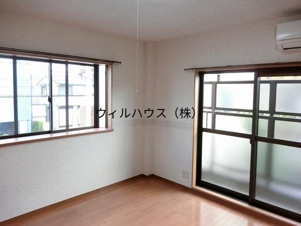 その他部屋・スペース　明るい洋室！