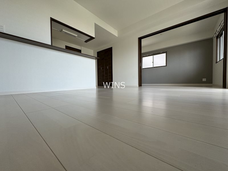 居室・リビング　別部屋参考写真です