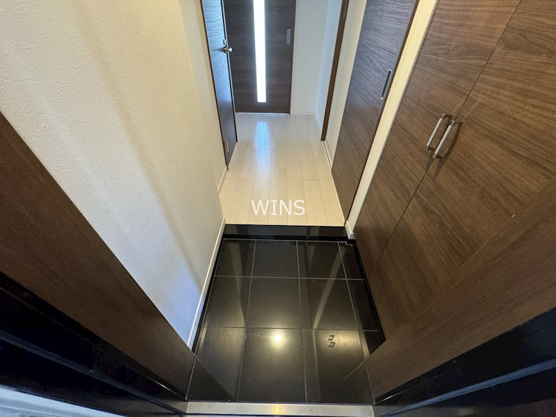 玄関　別部屋参考写真です