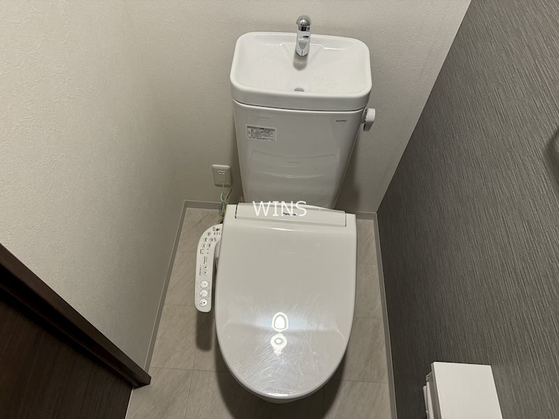 トイレ　別部屋参考写真です