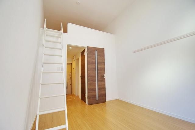 居室・リビング　★お部屋探しはタウンハウジング稲田堤店まで★