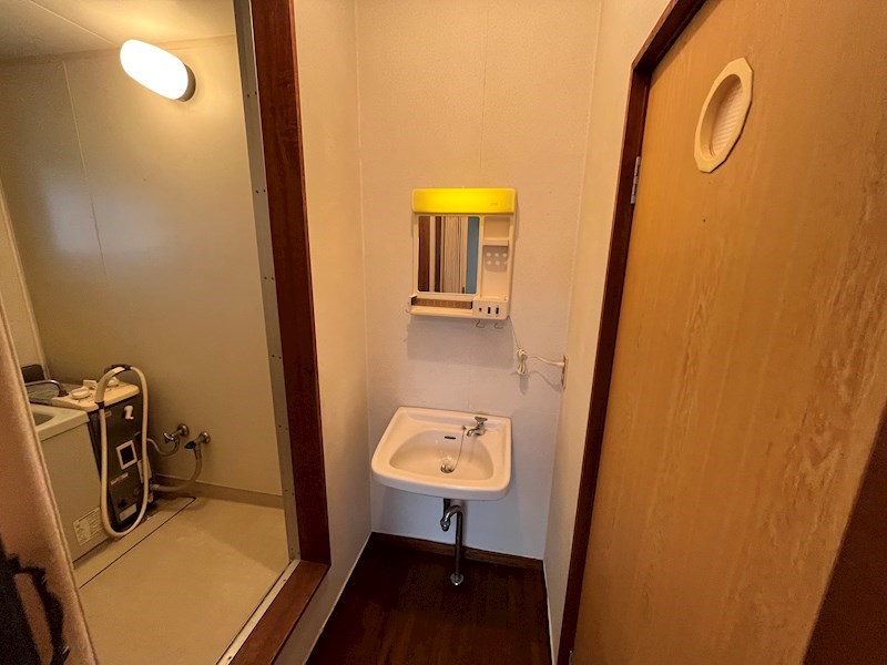 洗面設備　別部屋参考