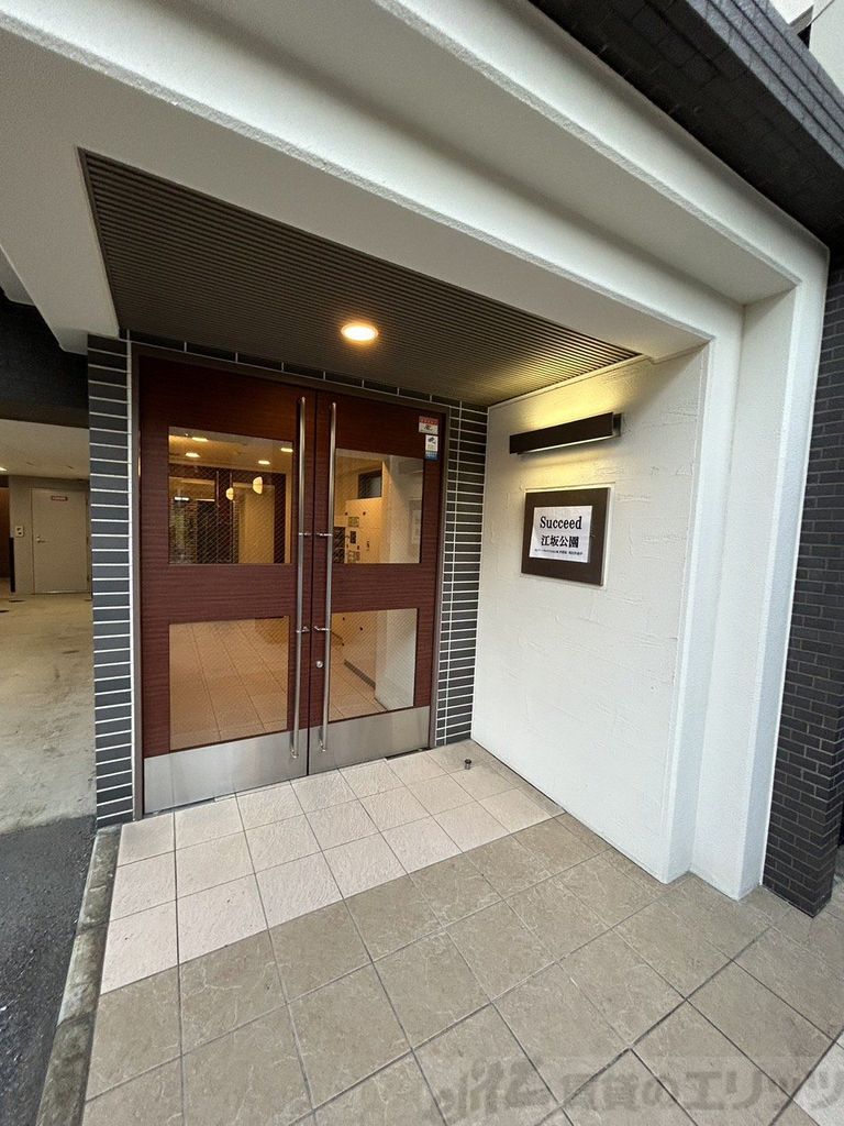 エントランス　エントランス