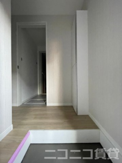 玄関　別号室イメージの為、現状を優先致します。