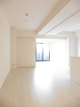 居室・リビング　別号室参考写真