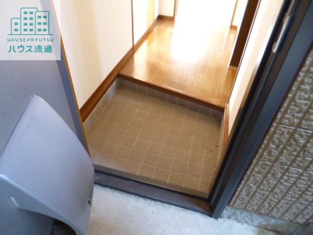 玄関　※別号室※