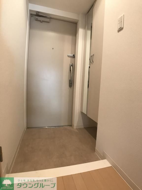 玄関　お部屋探しは株式会社　タウンハウジング　までお気軽にお問合…