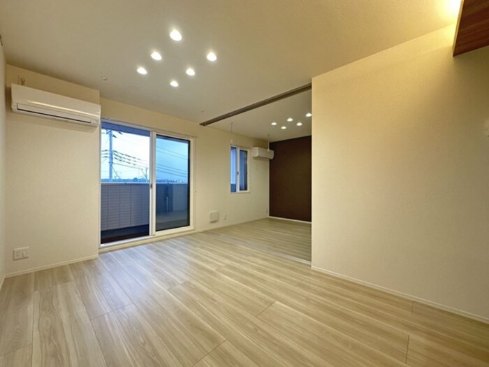 居室・リビング　リビング