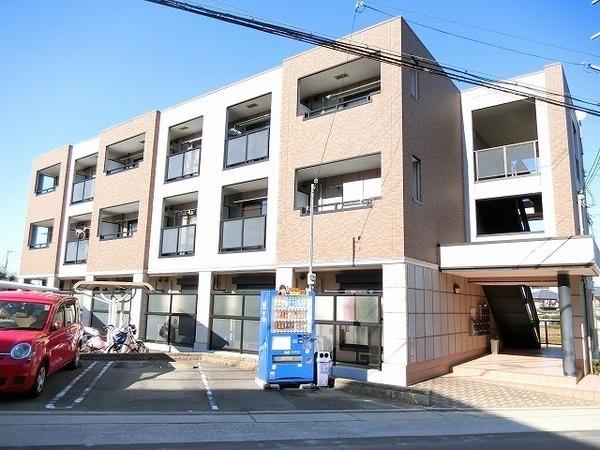 建物外観　日当たり良好！