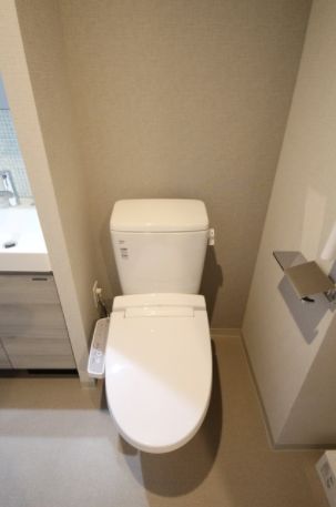 トイレ　ルクレ高円寺アジールコート