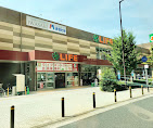 スーパー　ライフ弁天町店（スーパー）まで567m