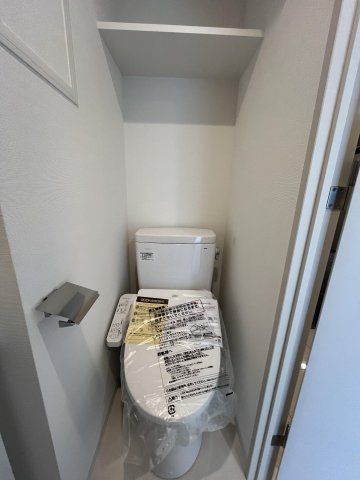 トイレ　（別タイプ参考写真）スパシエベルタ板橋本町　板橋区宮本町