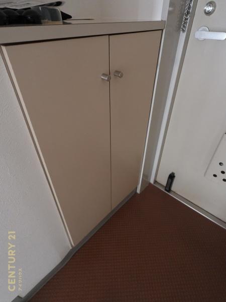 玄関　シューズボックス