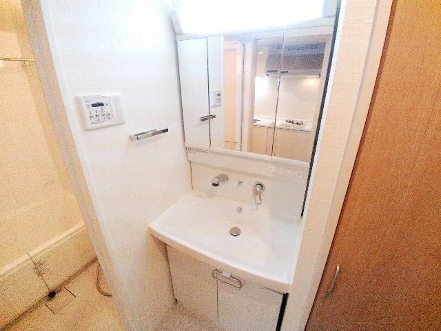 その他設備　独立洗面台