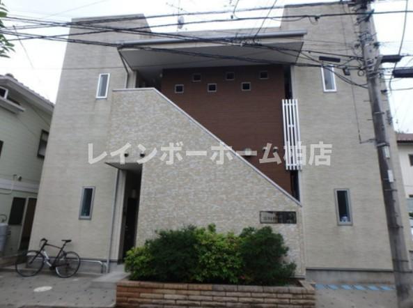 エントランス　毎日通るエントランスはこのようになっています