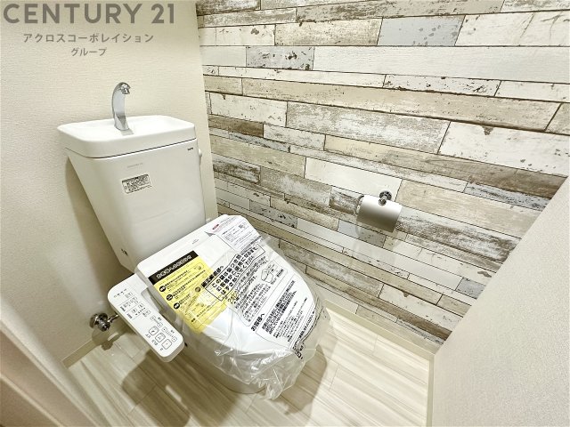 トイレ　ウォシュレット付きのトイレです♪