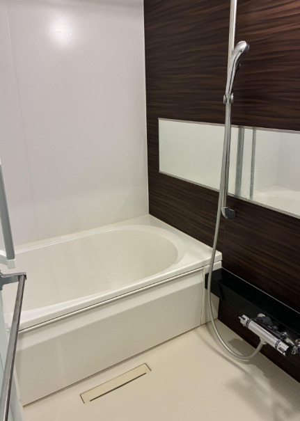 バス・シャワールーム　別部屋の画像を使用しております。