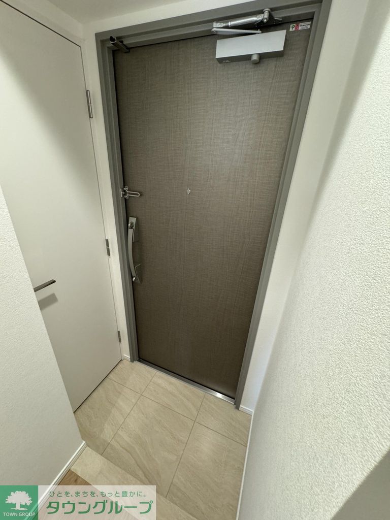 玄関　バルコニー