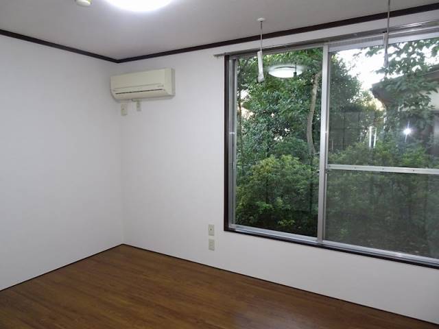その他部屋・スペース　明るいお部屋です