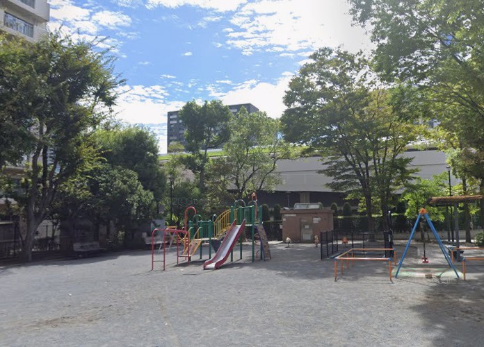 公園　豊海児童公園（公園）まで104m