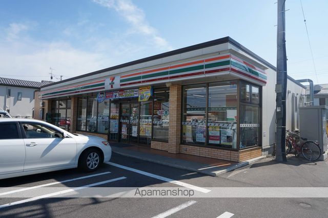 コンビニ　セブンイレブン新潟女池西店（コンビニ）まで700m