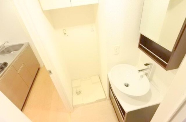 その他設備　参考写真　室内洗濯機置き場