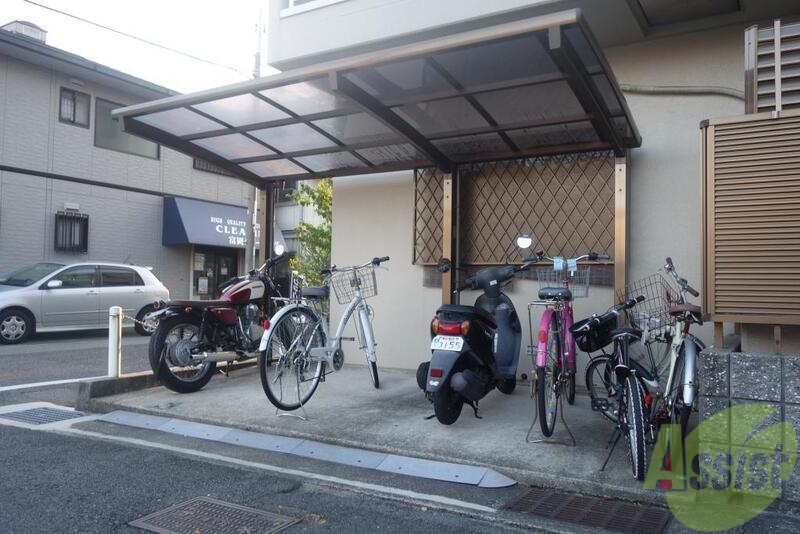 駐車場　駐輪所